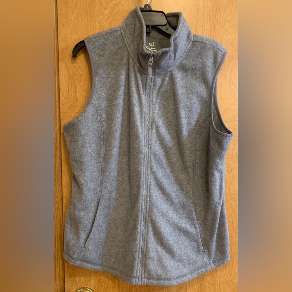 Women’s Grey Fleece Vest